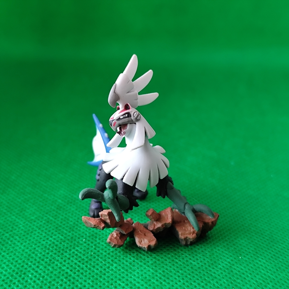 3/$25💙Pokémon Silvally 2" Mini Trading Card Game Figure Toy